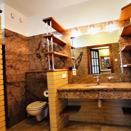 Apartment Metro Wilanowska *