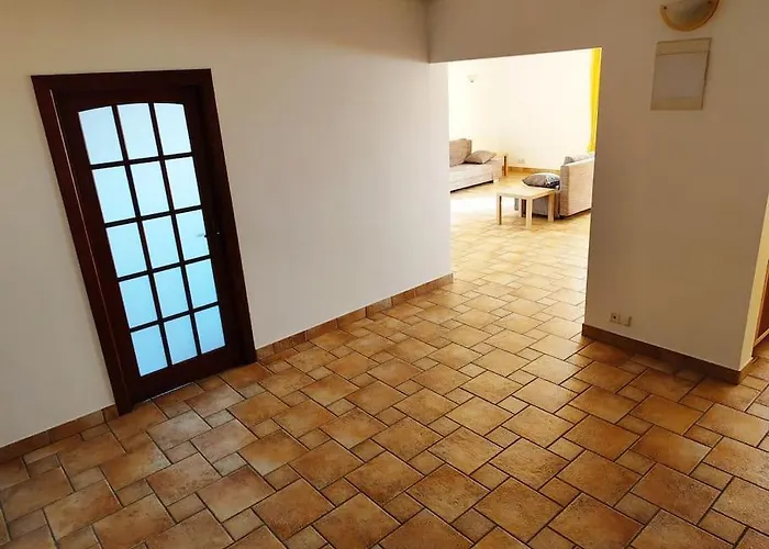 Metro Wilanowska Apartament *